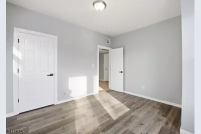 38 Mapes Ave, Newark, NJ 07112 - Photo 13