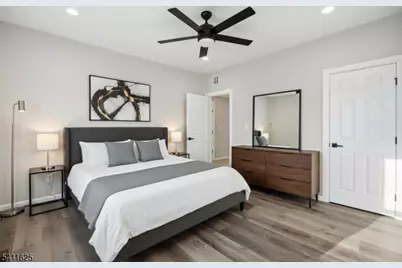 38 Mapes Ave, Newark, NJ 07112 - Photo 3