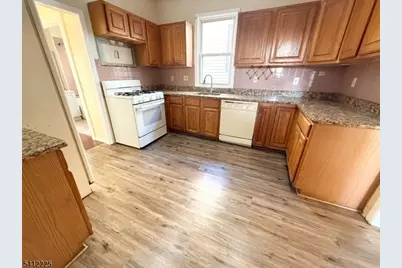 137 Watchung Ave #2, West Orange Township, NJ 07052 - Photo 3