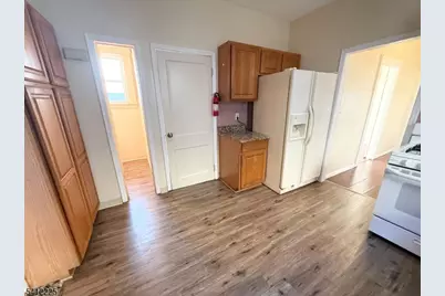 137 Watchung Ave #2, West Orange Township, NJ 07052 - Photo 5