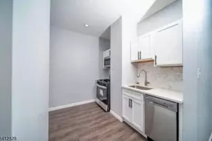 209 N 4th St, Paterson, NJ 07522 - Photo 5