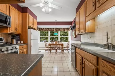 76 Carey Ave, Butler, NJ 07405 - Photo 15