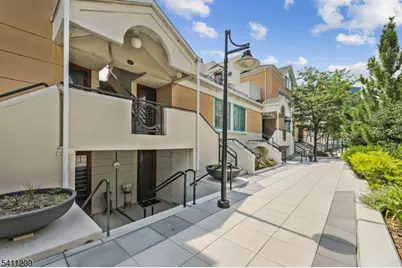 600 Harbor Blvd #926, Weehawken Twp., NJ 07086 - Photo 25