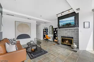 600 Harbor Blvd, Weehawken Twp., NJ 07086 - Photo 5