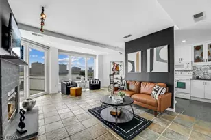 600 Harbor Blvd, Weehawken Twp., NJ 07086 - Photo 3