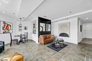 600 Harbor Blvd, Weehawken Twp., NJ 07086 - Photo 7