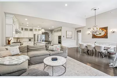 11 Concord Ct, Warren Township, NJ 07059 - Photo 9