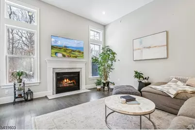 11 Concord Ct, Warren Township, NJ 07059 - Photo 7