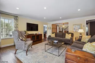 61 Oakwood Dr, New Providence, NJ 07974 - Photo 13