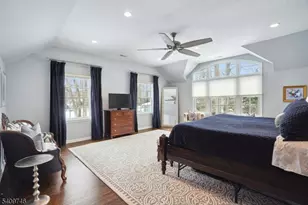 61 Oakwood Dr, New Providence, NJ 07974 - Photo 25