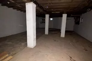 942 E 19th St, Paterson, NJ 07501 - Photo 17