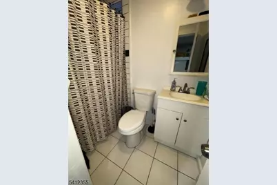 942 E 19th St, Paterson, NJ 07501 - Photo 15