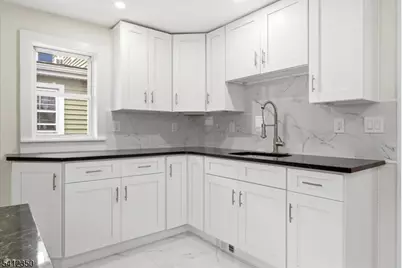 16 Steiner Pl, North Plainfield, NJ 07060 - Photo 15