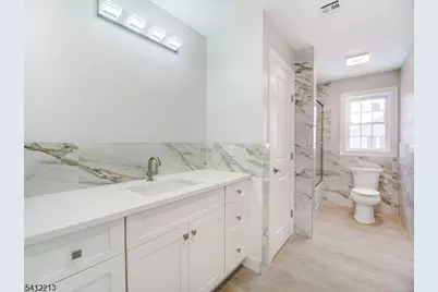 735 Vernon Ave, Kenilworth, NJ 07033 - Photo 21