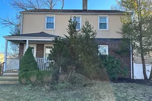 39 S Union Ave, Cranford Township, NJ 07016 - Photo 1