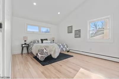37 Albert Dr, Sayreville, NJ 08859 - Photo 13