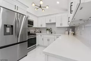 37 Albert Dr, Sayreville, NJ 08859 - Photo 7