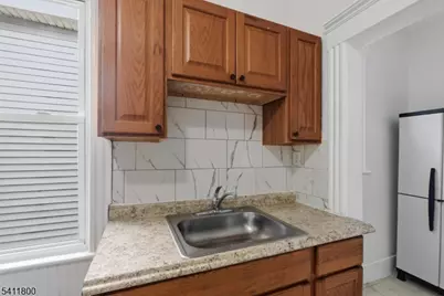 315 E 18th St #2, Paterson, NJ 07524 - Photo 9