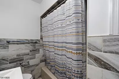 315 E 18th St #2, Paterson, NJ 07524 - Photo 19