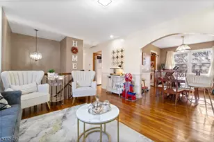 32 Sunset Dr, Woodbridge Township, NJ 07064 - Photo 7