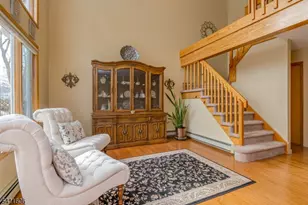 675 Raritan Rd, Clark Township, NJ 07066 - Photo 15