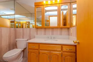 675 Raritan Rd, Clark Township, NJ 07066 - Photo 17