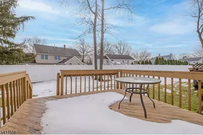 675 Raritan Rd #12, Clark Township, NJ 07066 - Photo 11