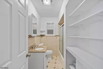 315 E 18th St, Paterson, NJ 07524 - Photo 17