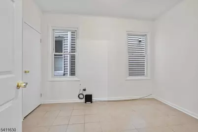 315 E 18th St, Paterson, NJ 07524 - Photo 11