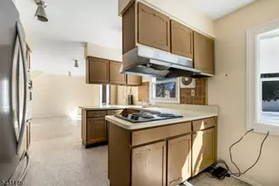 5 Marigold Ln, Franklin Township, NJ 08873 - Photo 17