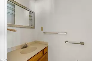 5 Marigold Ln, Franklin Township, NJ 08873 - Photo 23