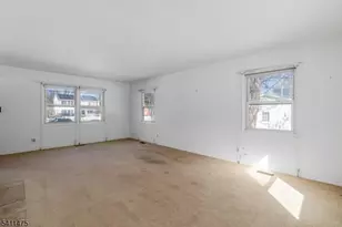 5 Marigold Ln, Franklin Township, NJ 08873 - Photo 9