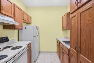 4 Richmond Road Suite, West Milford, NJ 07480 - Photo 11