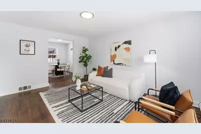 8 Edmund Pl, Irvington, NJ 07111 - Photo 3