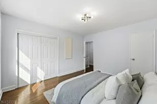 8 Edmund Pl, Irvington, NJ 07111 - Photo 11