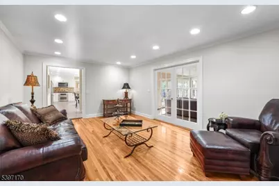 11 Merlin Pl, Montville Township, NJ 07058 - Photo 13