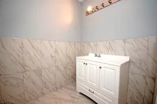 56 Chelsea Way, Bridgewater, NJ 08807 - Photo 17