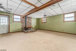 252 Mountain View Rd, Franklin Township, NJ 08802 - Photo 13