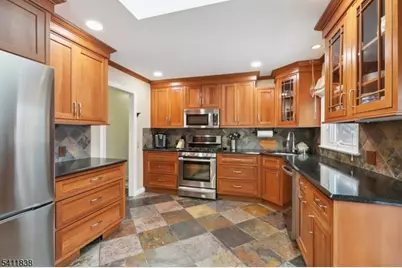 4A Southview Rd, Randolph Township, NJ 07869 - Photo 11