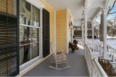 21 Franklin Pl, Morristown, NJ 07960 - Photo 5