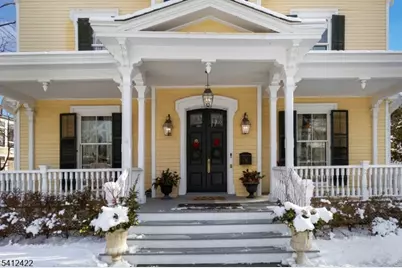 21 Franklin Pl, Morristown, NJ 07960 - Photo 3