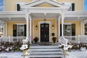 21 Franklin Pl, Morristown, NJ 07960 - Photo 3