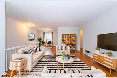 19 Wedgewood Drive #79, Verona, NJ 07044 - Photo 9