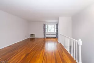 19 Wedgewood Dr, Verona, NJ 07044 - Photo 5