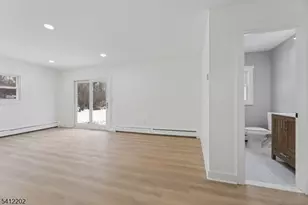 33 Glenbrook Rd, Ogdensburg, NJ 07439 - Photo 35