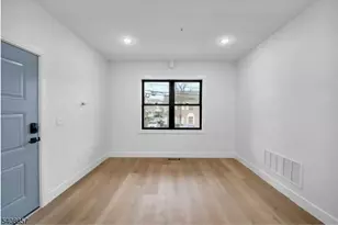 144 Magnolia, Elizabeth, NJ 07206 - Photo 25