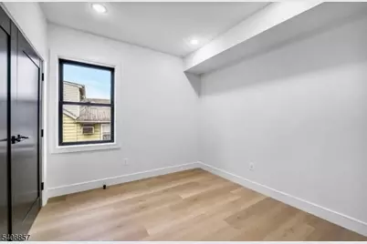 144 Magnolia, Elizabeth, NJ 07206 - Photo 23