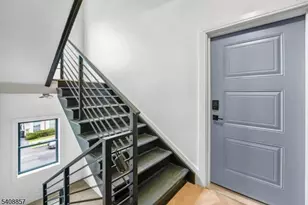 144 Magnolia, Elizabeth, NJ 07206 - Photo 21