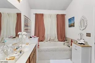 411 Deluca Rd, Belleville, NJ 07109 - Photo 23