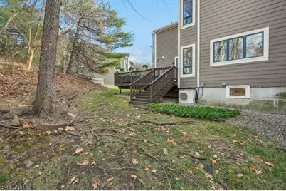 51 Mill Pond Rd, Woodland Park, NJ 07424 - Photo 33